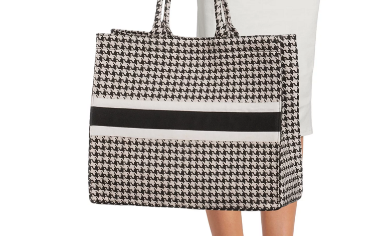 Shop Customized Tote Bags: Design Your Personalized Fashion
